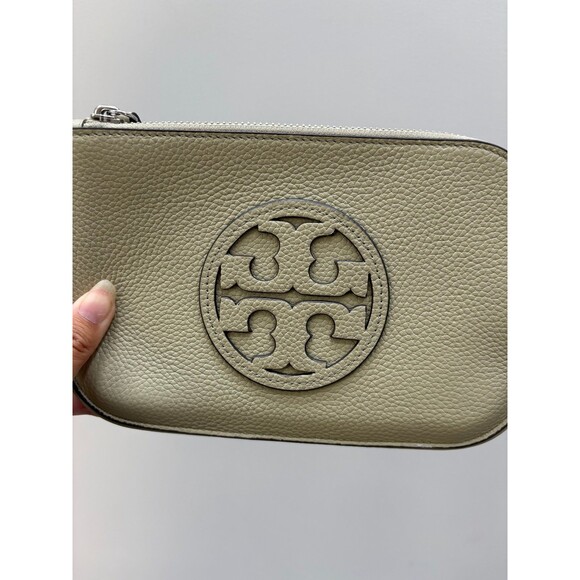 Tory Burch PERRY BOMBÉ COLOR-BLOCK WRISTLET - Picture 2 of 4